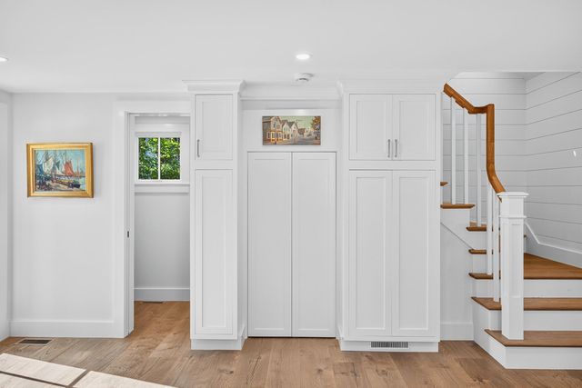 10 Bradford Street Unit 4, Provincetown, MA 02657