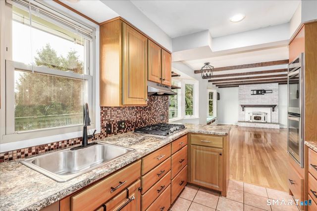 12 Dick Finn Road, New Fairfield, CT 06812