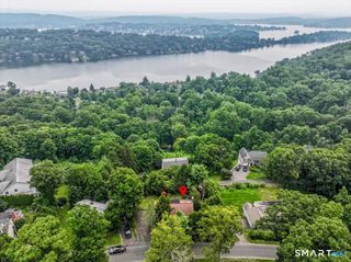 12 Dick Finn Road, New Fairfield, CT 06812