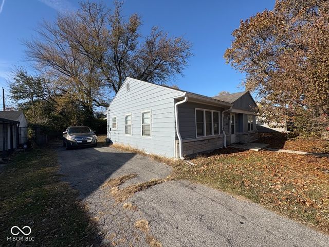 1134 Brook Lane, Indianapolis, IN 46202