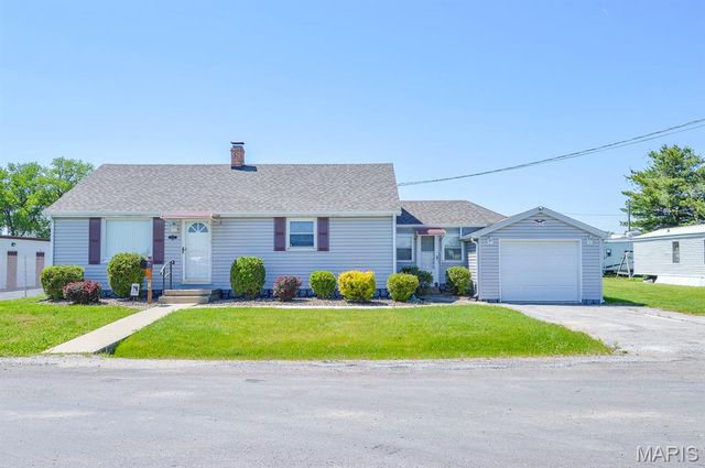 619 S Independence Street, Mascoutah, IL 62258