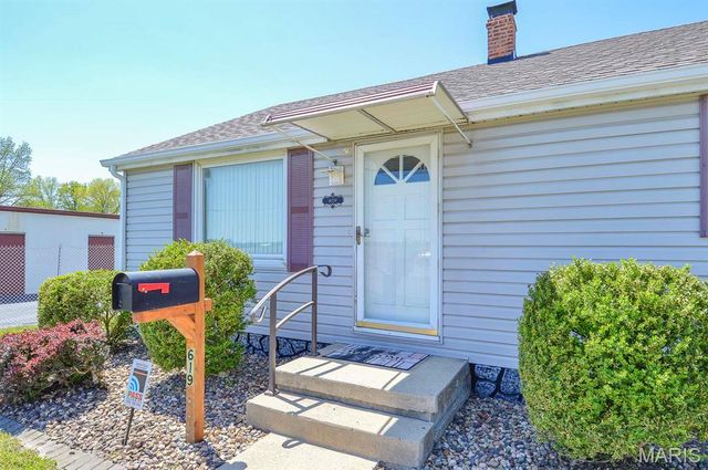 619 S Independence Street, Mascoutah, IL 62258