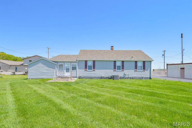 619 S Independence Street, Mascoutah, IL 62258