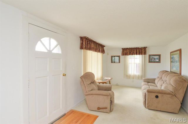619 S Independence Street, Mascoutah, IL 62258
