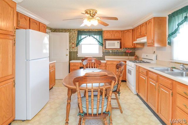 619 S Independence Street, Mascoutah, IL 62258