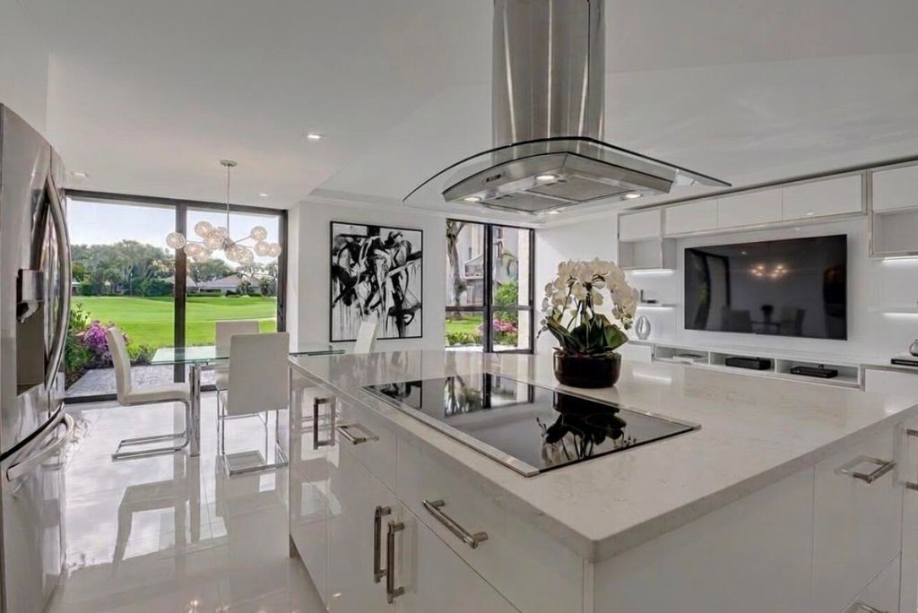 2403 Bridgewood Drive, Boca Raton, FL 33434