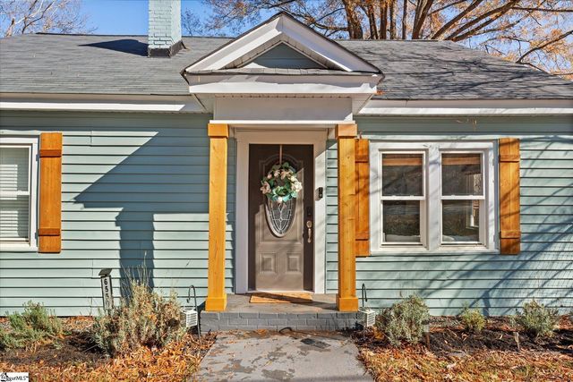 6550 Mountain View Road, Taylors, SC 29687