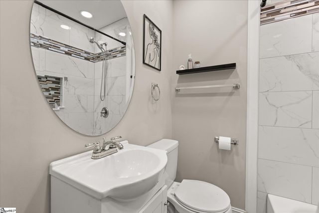 6550 Mountain View Road, Taylors, SC 29687