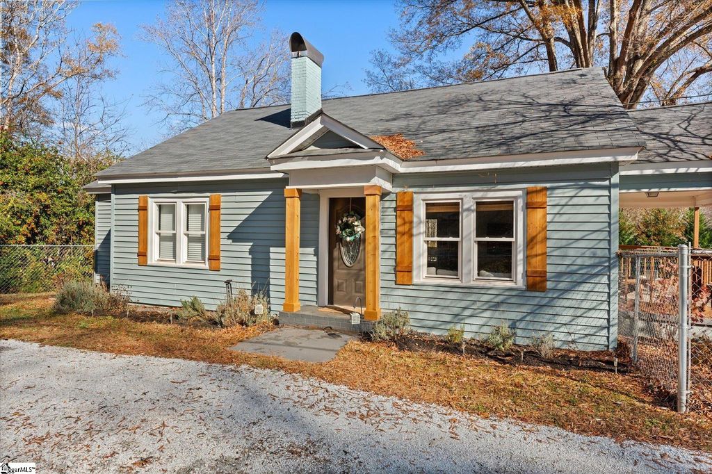 6550 Mountain View Road, Taylors, SC 29687