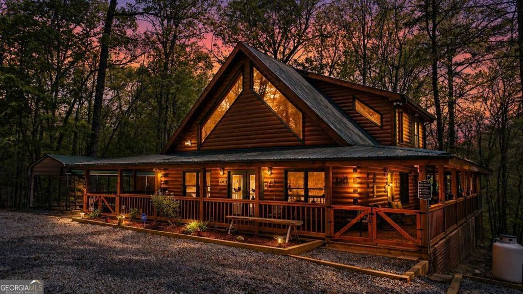 38 Sweetwater Trail, Epworth, GA 30541