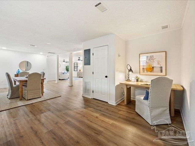 8447 Chisholm Rd, Pensacola, FL 32514