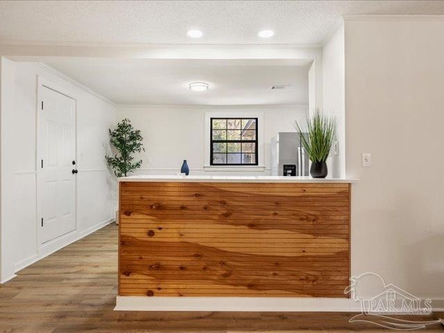 8447 Chisholm Rd, Pensacola, FL 32514