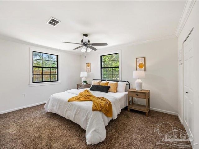 8447 Chisholm Rd, Pensacola, FL 32514