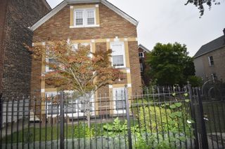 2448 S Homan Avenue, Chicago, IL 60623