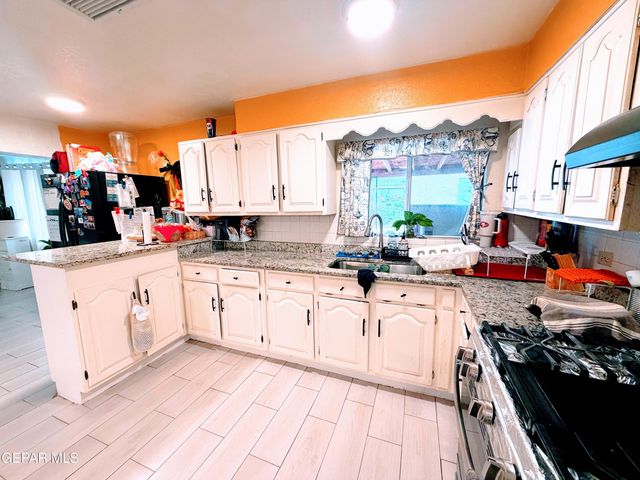 12748 ACEVEDO Drive, San Elizario, TX 79849