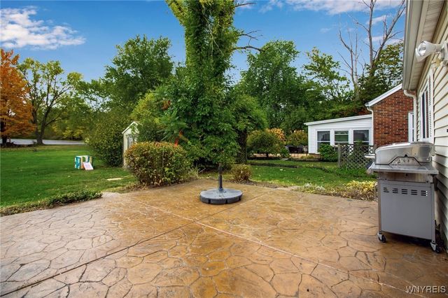 206 Lake Street, Evans, NY 14006