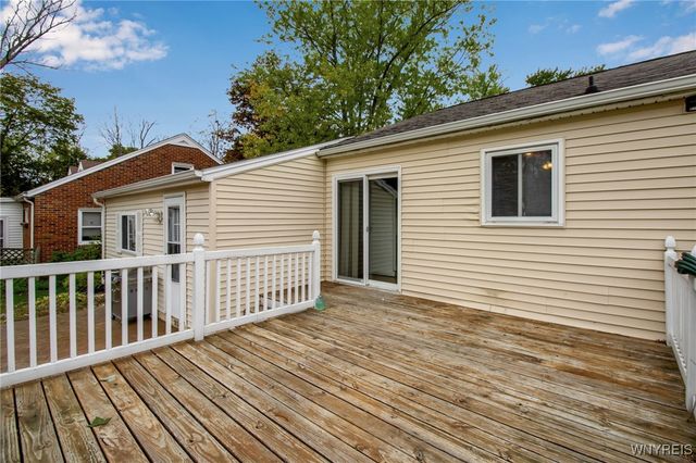 206 Lake Street, Evans, NY 14006