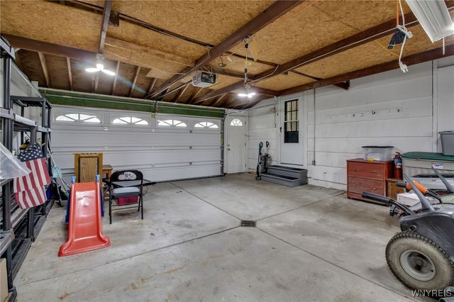 206 Lake Street, Evans, NY 14006