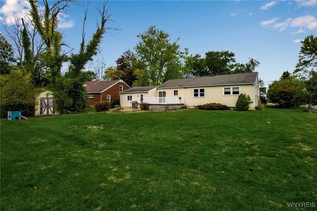 206 Lake Street, Evans, NY 14006