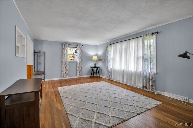 206 Lake Street, Evans, NY 14006