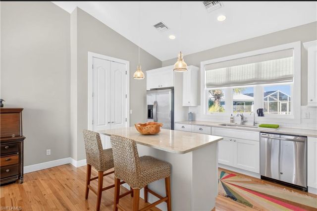 1637 Sabal Sands RD, Sanibel, FL 33957