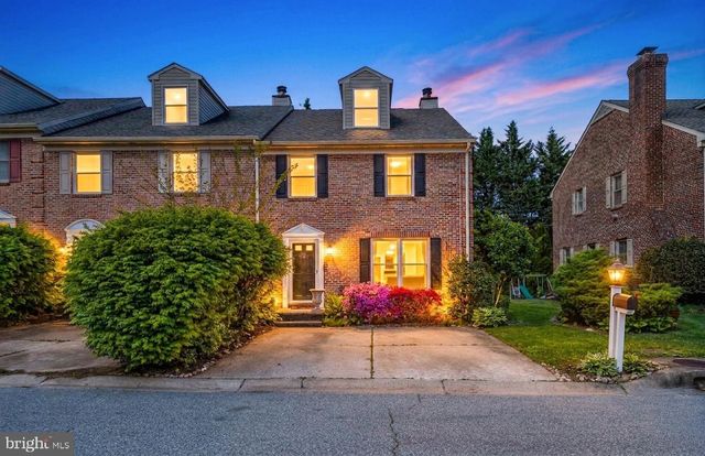 11 WELLINGTON WEST DR, Hockessin, DE 19707