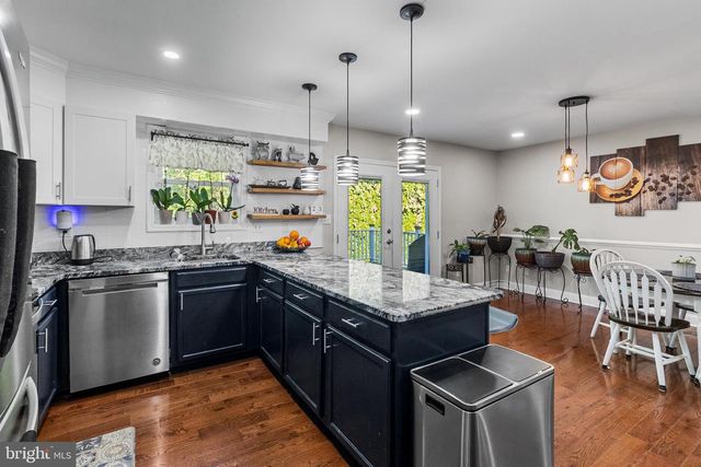 11 WELLINGTON WEST DR, Hockessin, DE 19707