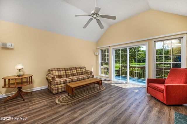 514 Woods Court SW, Sunset Beach, NC 28468
