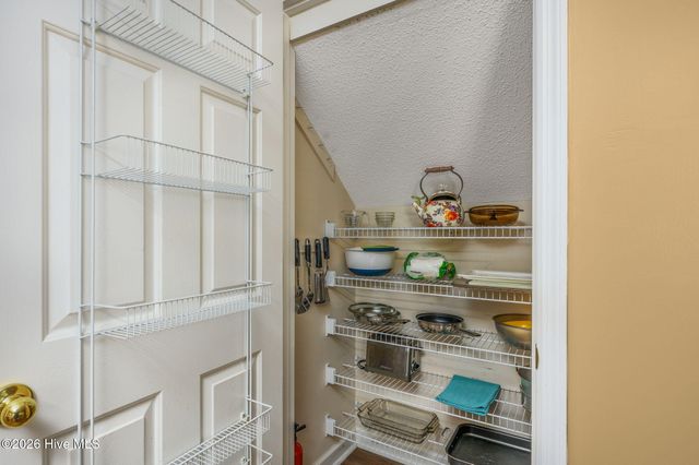514 Woods Court SW, Sunset Beach, NC 28468