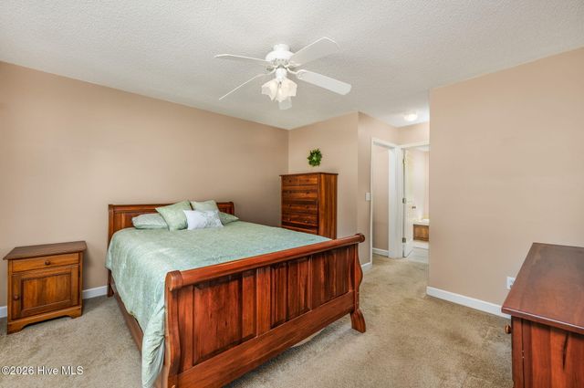 514 Woods Court SW, Sunset Beach, NC 28468