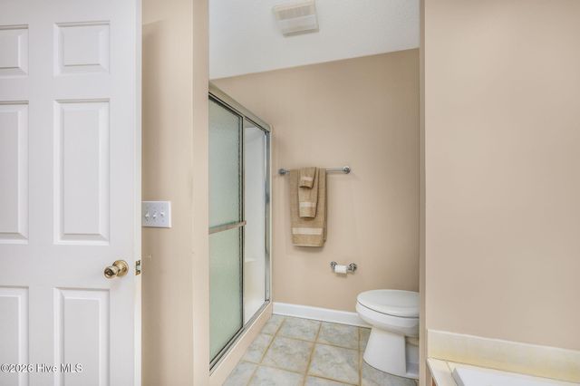 514 Woods Court SW, Sunset Beach, NC 28468
