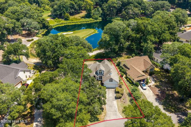 514 Woods Court SW, Sunset Beach, NC 28468