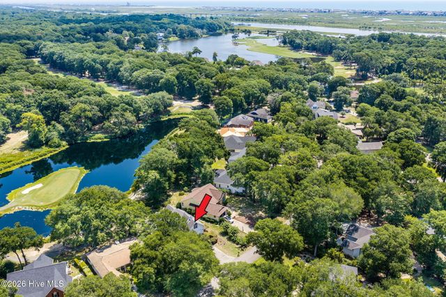 514 Woods Court SW, Sunset Beach, NC 28468