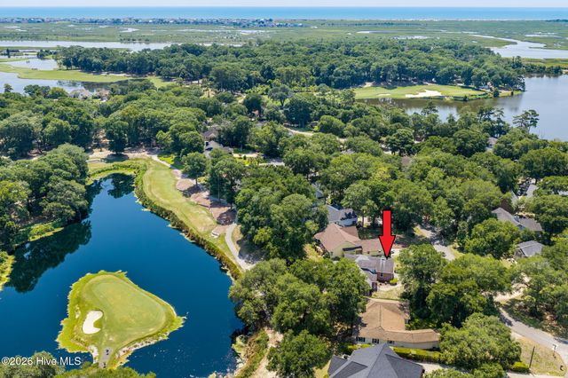 514 Woods Court SW, Sunset Beach, NC 28468
