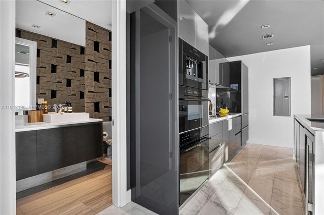 1451 Brickell Ave 4304, Miami, FL 33131