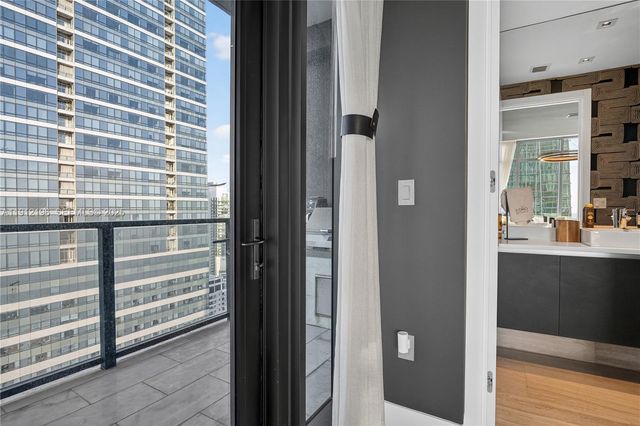 1451 Brickell Ave 4304, Miami, FL 33131