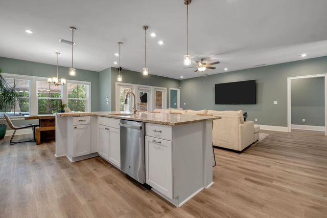 3929 Ella Drive, Tallahassee, FL 32303