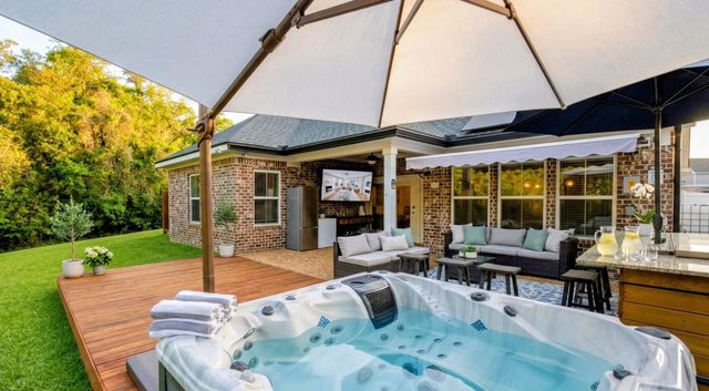 3929 Ella Drive, Tallahassee, FL 32303