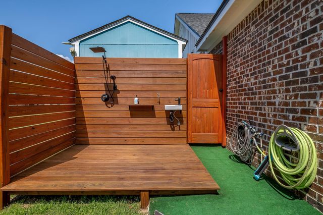 3929 Ella Drive, Tallahassee, FL 32303