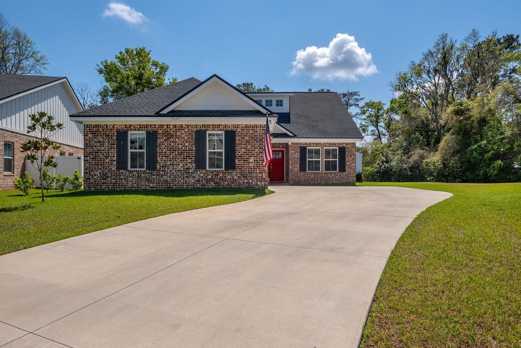 3929 Ella Drive, Tallahassee, FL 32303