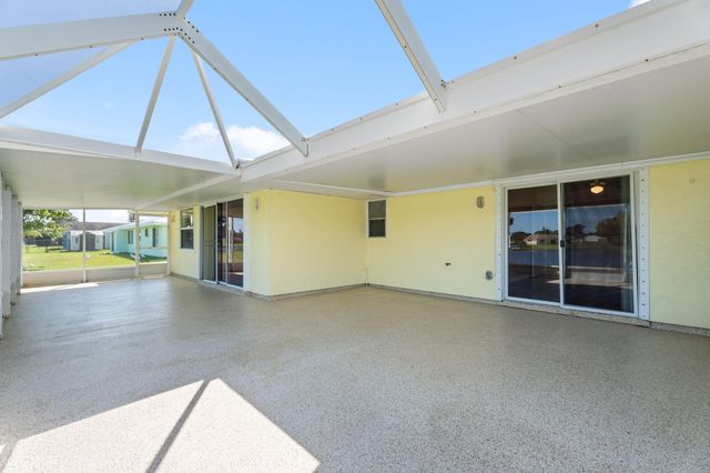 2167 SE Sunflower Street, Port St Lucie, FL 34952