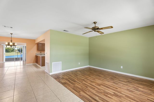 2167 SE Sunflower Street, Port St Lucie, FL 34952