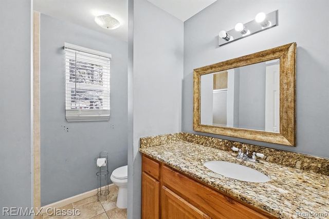 3812 Lesia Drive 14, Warren, MI 48091