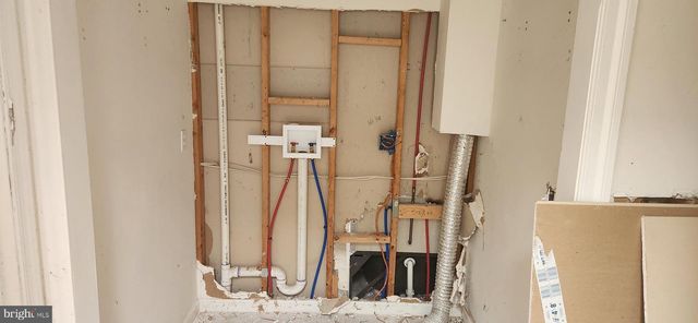 256 57TH ST NE, Washington, DC 20019