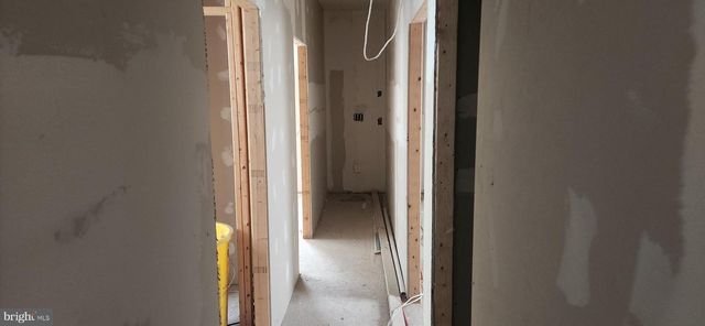 256 57TH ST NE, Washington, DC 20019