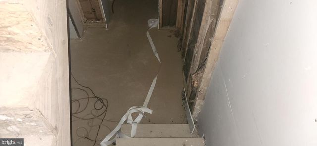 256 57TH ST NE, Washington, DC 20019