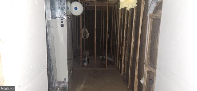 256 57TH ST NE, Washington, DC 20019