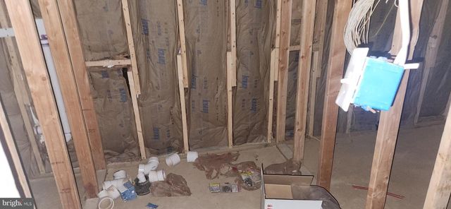 256 57TH ST NE, Washington, DC 20019