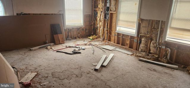 256 57TH ST NE, Washington, DC 20019