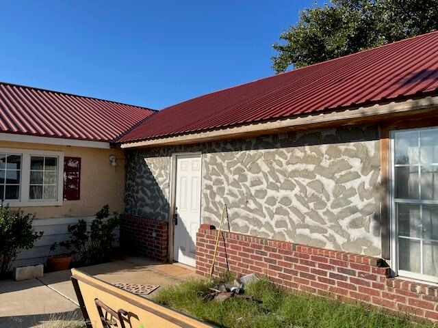 910 County Road A, Tahoka, TX 79373